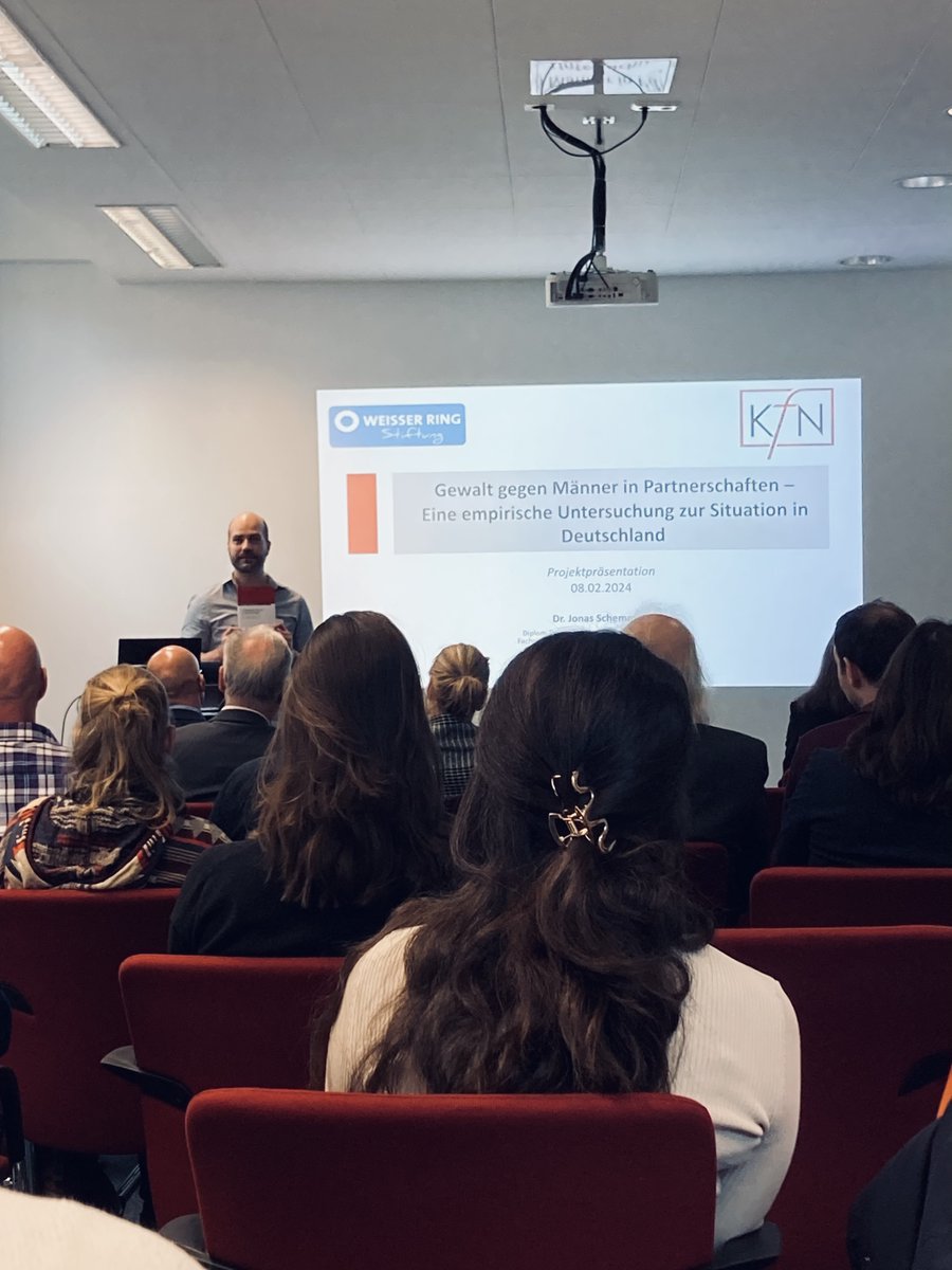 Kriminologisches Forschungsinstitut Niedersachsen tweet media