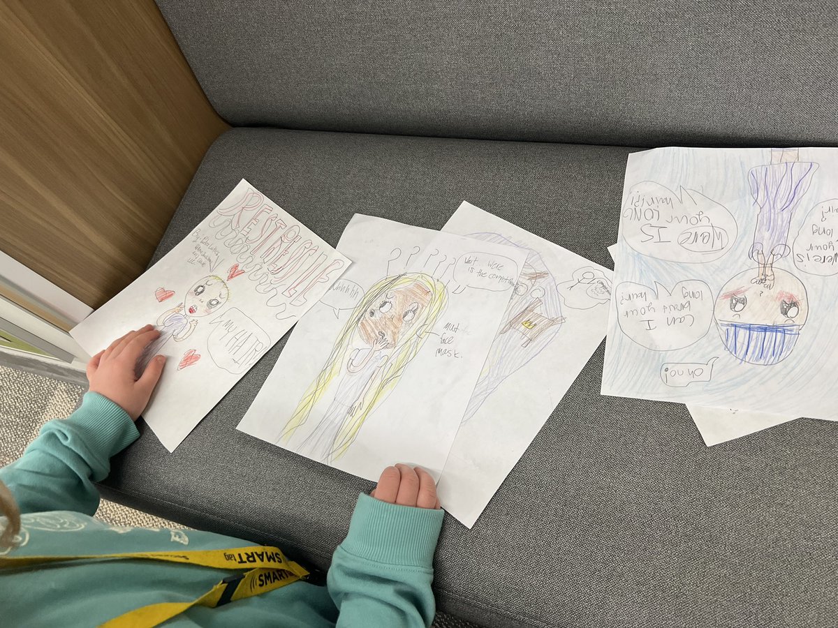 Veronica Reyes, M.Ed. (@vreyes5) on Twitter photo 3rd grade students <a href="/ElmGroveElm/">Elm Grove Elementary</a> working on their IDEAS showcase project with the guidance of librarian, Mr. McCarthy. <a href="/HaysCISD_GT/">Hays Gifted and Talented</a> 3rd grade students <a href="/ElmGroveElm/">Elm Grove Elementary</a> working on their IDEAS showcase project with the guidance of librarian, Mr. McCarthy. <a href="/HaysCISD_GT/">Hays Gifted and Talented</a>