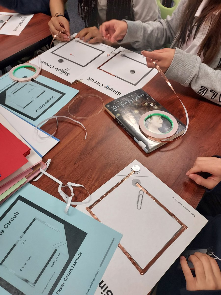 OlleLibrary's tweet image. Maker&apos;s Club made paper circuits today. Lots of trial and error made great discussions.  #MakerspaceFun #MoreThanBooks @Alief_Libraries @OlleMightyOwls @AliefTech