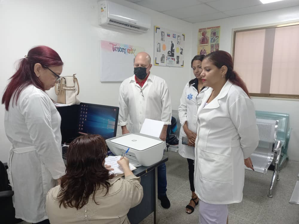 <a href="/cubacooperaven/">Brigada Médica Cubana en Venezuela</a> <a href="/MINSAPCuba/">Ministerio de Salud Pública de Cuba</a> <a href="/japortalmiranda/">José Angel Portal Miranda</a> #CubaPorLaVida #CubaPorLaSalud #PorUnaDocenciaDeCalidad Visitas de asesoramiento y control de la Dirección Nacional de Docencia a los CDI del Distrito Capital
