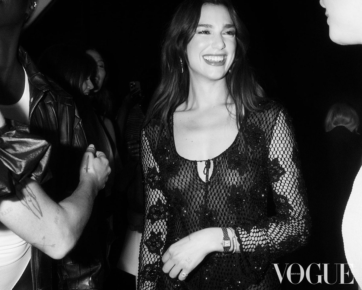 BritishVogue's tweet image. For the portfolio in the March 2024 issue of #BritishVogue, photographer #NedRogers, #StevenMeisel’s protégé, caught the candour and beauty of our galaxy of cover stars between shots on a unique day together. trib.al/HeCk7d3