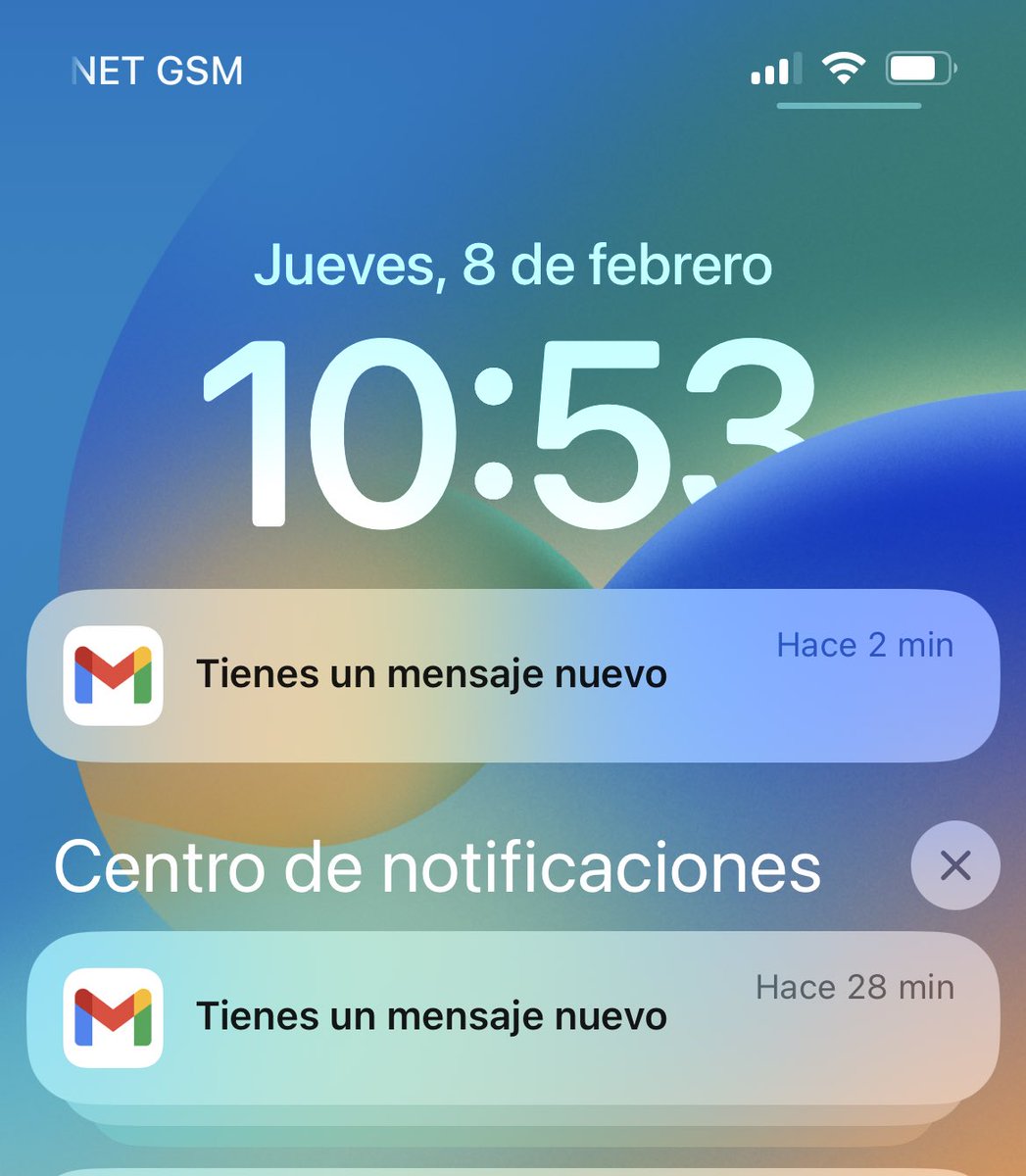 LiberaTuiPhone_'s tweet photo. Ustedes no saben la bronca que me da esto. Así quedaron las notificaciones de gmail luego de su última actualización y no hay manera de volverlas a la normalidad que se puedan previsualizar! https://t.co/jUD0PxA2hw