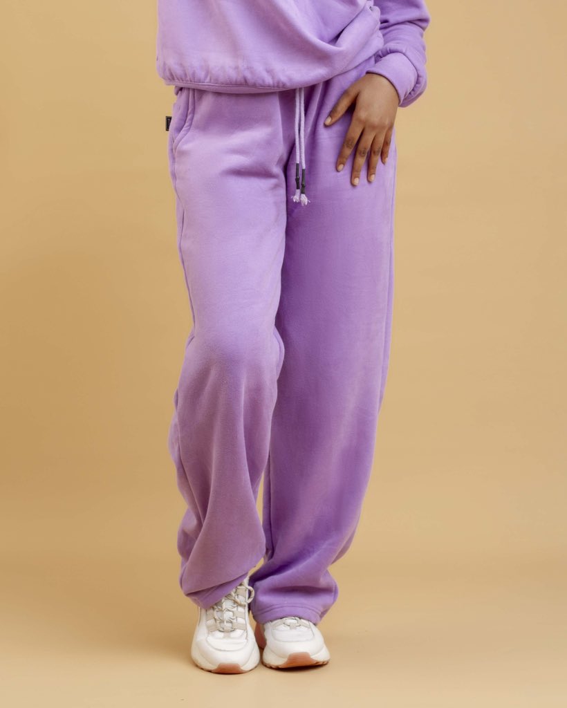 store_141's tweet photo. Don't just celebrate Nwabali saves🇳🇬, score some love points yourself!  Treat yourself (and your boo😍❤️) to a Valentine’s Day comfort with our super soft sweatpants. 

N10000 for sweatpants only
N18000 for two piece! 

Send a DM To order https://t.co/iSrHnX5os5

#streetwear https://t.co/ficATWXSsr
