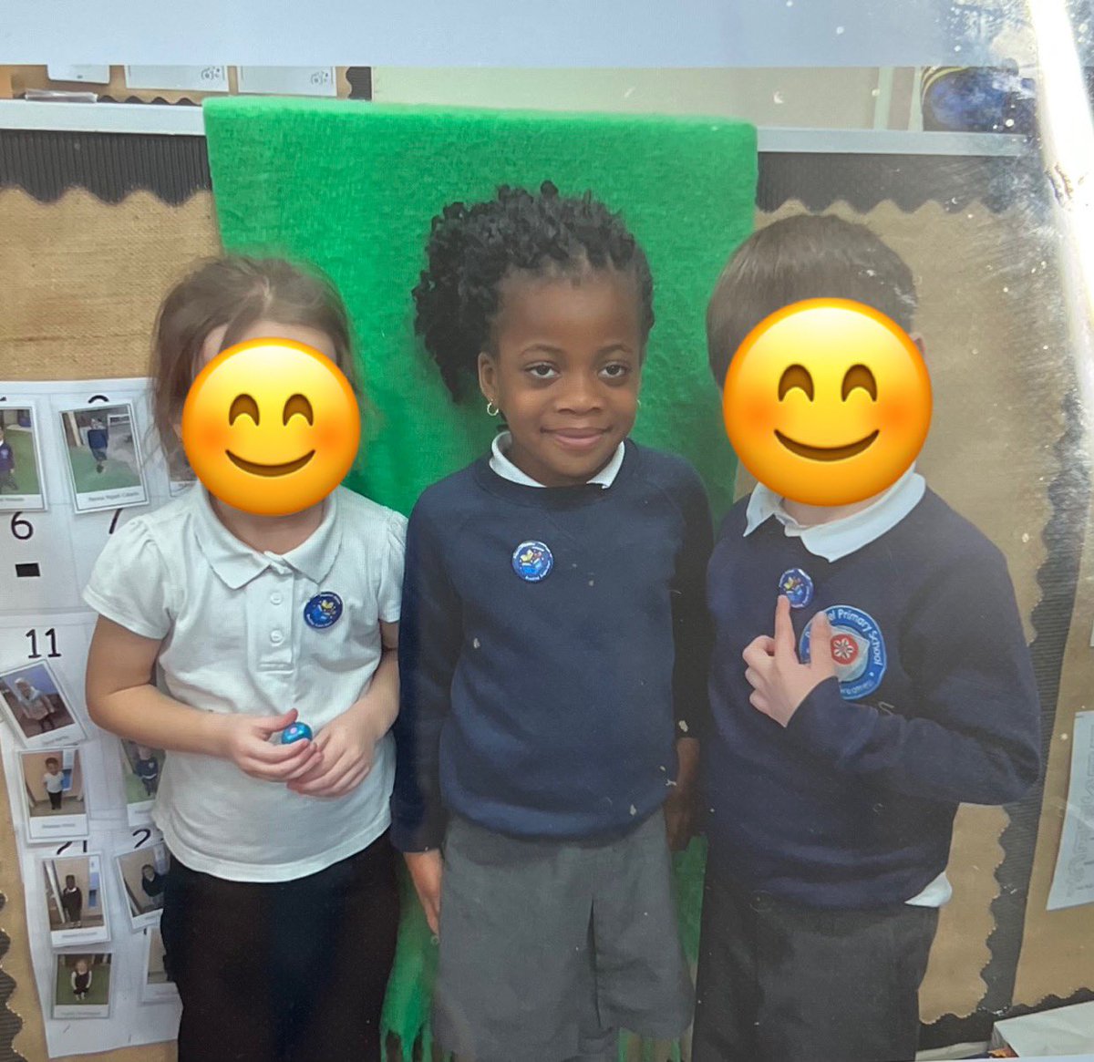 Congratulations to these children who have consistently read 3 times a week since September. Such a huge achievement ! Well done 🎉 <a href="/paganelschool/">Paganel Primary</a> <a href="/brinkworth_miss/">MissBrinkworth</a> @MrsGingell