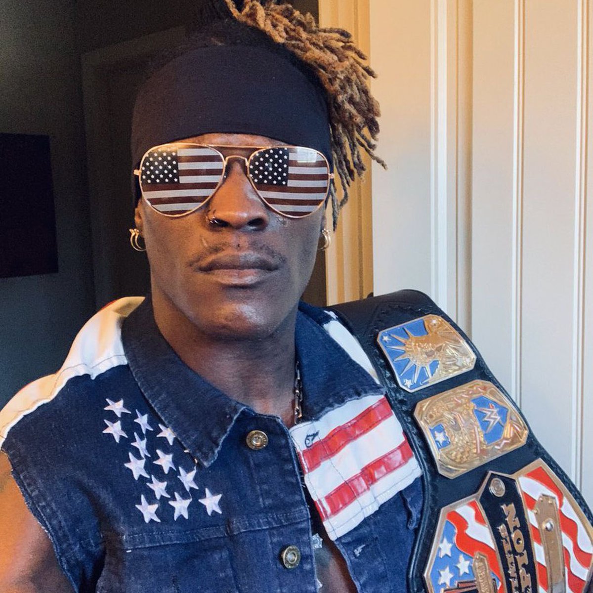 LocoVillero's tweet photo. #WeWantRTruth #TruthMania @RonKillings https://t.co/uoBN2Hloez