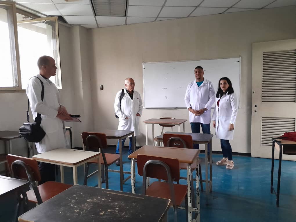 <a href="/cubacooperaven/">Brigada Médica Cubana en Venezuela</a> <a href="/MINSAPCuba/">Ministerio de Salud Pública de Cuba</a> <a href="/japortalmiranda/">José Angel Portal Miranda</a> #CubaPorLaVida #CubaPorLaSalud #PorUnaDocenciaDeCalidad Visitas de asesoramiento y control de la Dirección Nacional de Docencia a los CDI del Distrito Capital