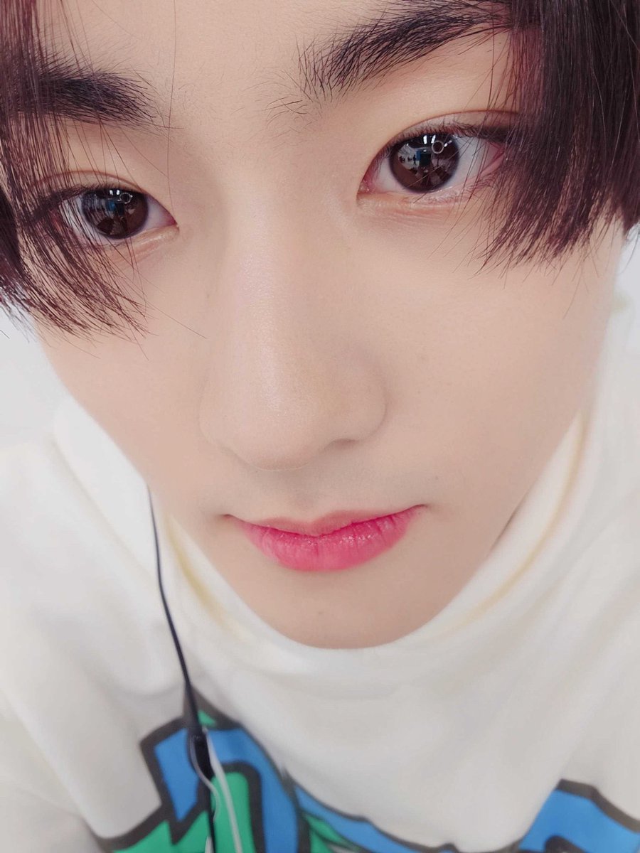 sunvsualz's tweet photo. @jjungchin @httpkungyaz OUR JUNGWON TURNS TWENTY WON
#JUNGWONisFOREVERYANG #사랑의_꽃말은_스물한살_양정원 #JUNGWON #ENHYPEN @ENHYPEN_members https://t.co/gWpFanc15h