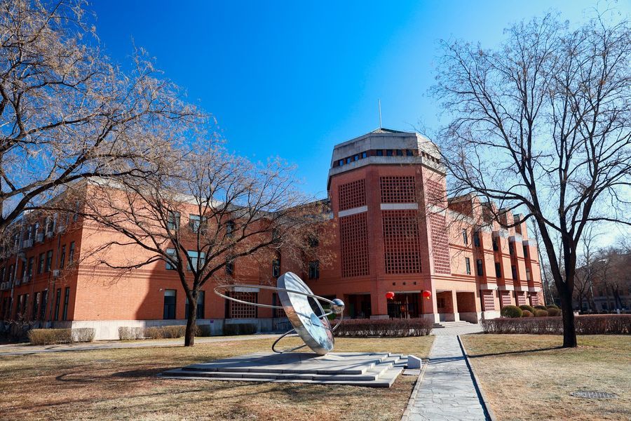 As #ChineseNewYear nears, our campus blossoms with vibrant lanterns, festive couplets, and lively decorations, infusing every corner with the spirit of celebration. Have you seen the beautiful adornments around campus? 🏮🎉 #DiscoverTsinghua