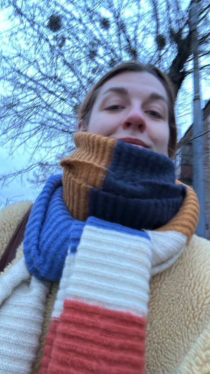 julia_esman's tweet photo. Обличчя людини, у якої вже як 15 хвилин в роті більше немає рудиментів у вигляді вісімок 😍 двері брекетам нарешті відчинені 💫 https://t.co/d2UtndiGxU