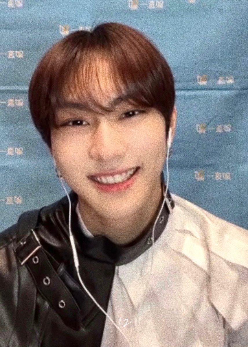 생일 축하해 🎂
정원이 수고 많으셨습니다..항상 고마워요🥹
정원이는 제 행복을 위해서라도 2024년에는 행복해야 돼요!! 정원이를 좋아하는 하루하루가 후회 없이 우리 모두 더 좋아지자!
빛이 되어줘서 고마워요💕
#HAPPY_JUNGWON_DAY
#엔진의_가든_정원이의_날_레쭈고
#세고최계_냥리더_생일축하해