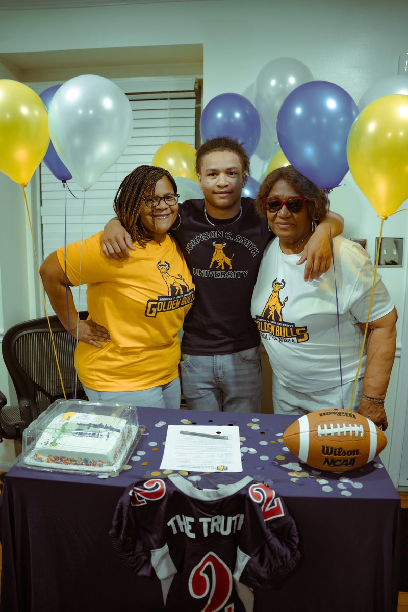 It’s Official!!✍🏽💙💛 <a href="/JCSUFootball/">Golden Bulls</a> <a href="/HBCUSports1/">HBCU Premier Sports & More</a>