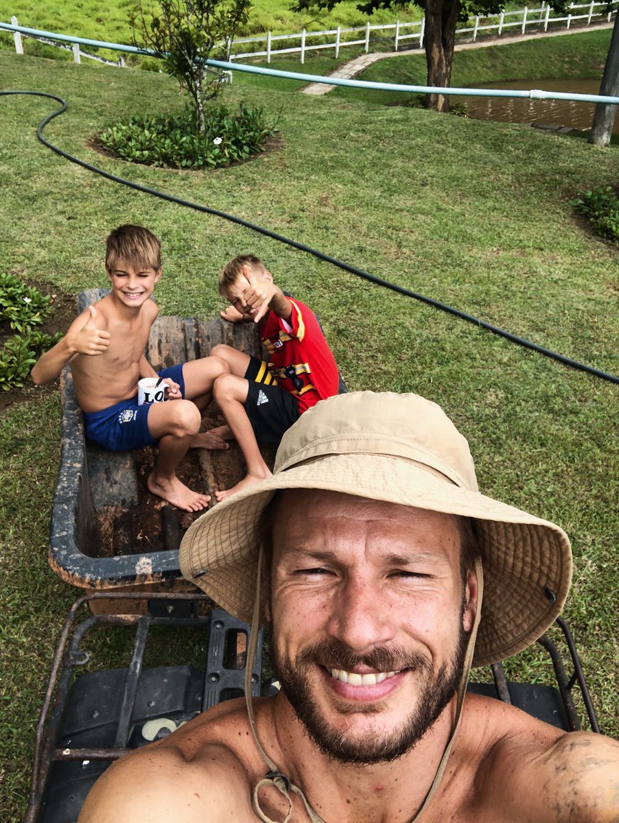 Rodrigo Hilbert tweet media