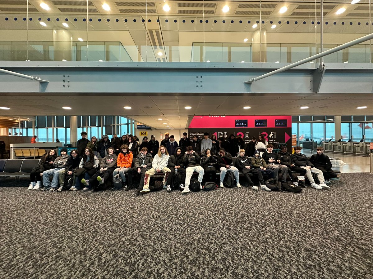 Bishop Challoner Catholic College (@bishopchalloner) on Twitter photo Our Germany trip has arrived safely!
History have touched down in Berlin and about to embark on their 'History of Berlin walking tour'!
Fantastic to see our students getting wonderful International experiences! <a href="/bchistory_/">BC History</a> Our Germany trip has arrived safely!
History have touched down in Berlin and about to embark on their 'History of Berlin walking tour'!
Fantastic to see our students getting wonderful International experiences! <a href="/bchistory_/">BC History</a>