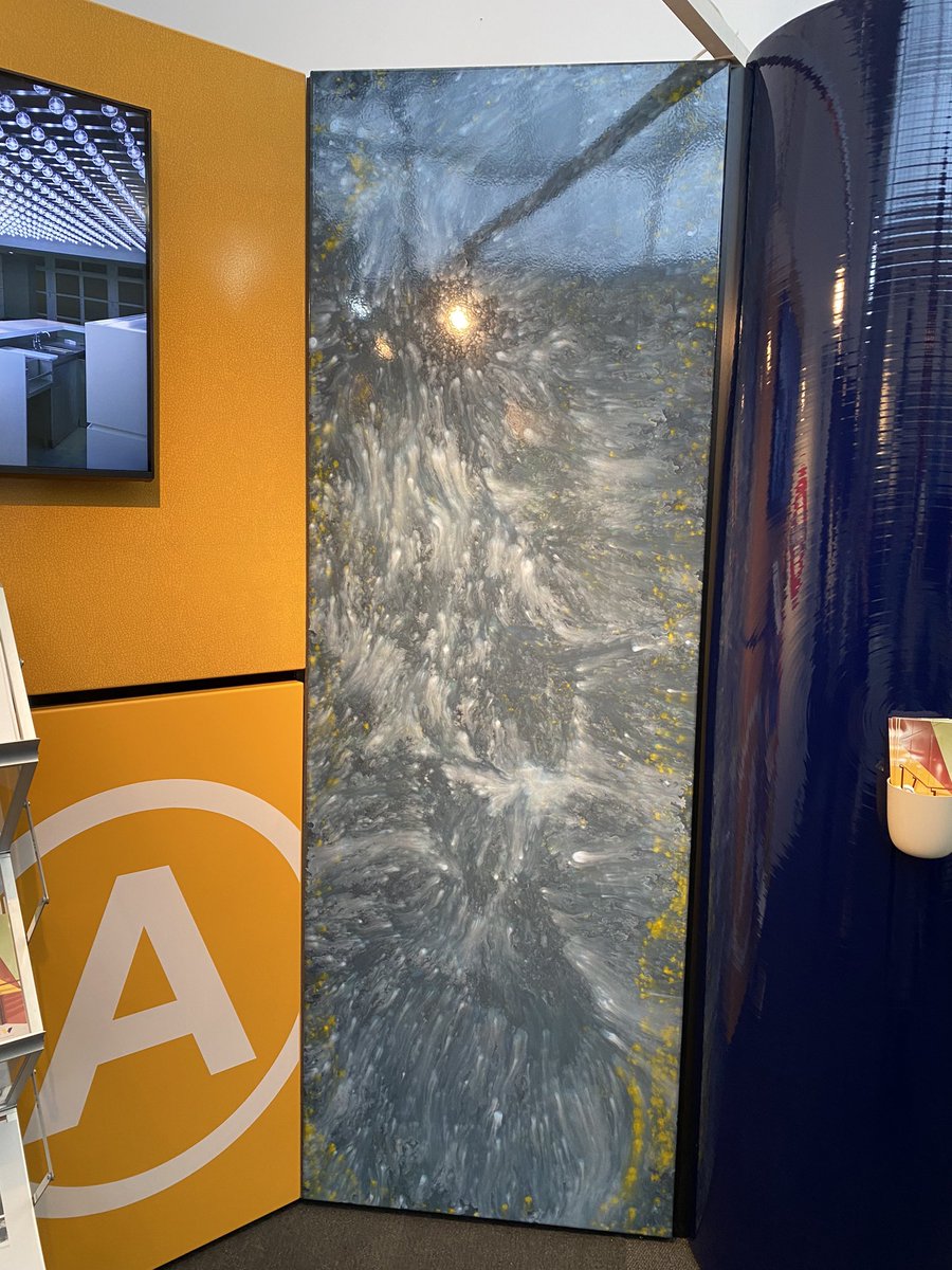 Looking at materials today… highlights for me include meeting the guys from the Isle of White who made enamel signs for the Elizabeth Line @ajwellsltd and a marble company who have made pieces for Anish Kapoor, and learning about how you screen print patterns into concrete…