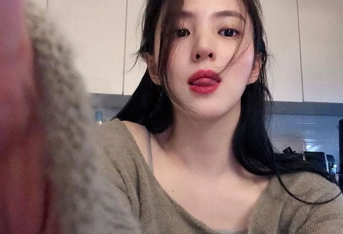 weuraiteurss's tweet photo. every cegil gf need calm bf ((married ver.))
laki nya dosen matematika+aktivis lingkungan, bini nya arsitek di sebuah firma arsitektur ibu kota. https://t.co/9LwpSOIo44