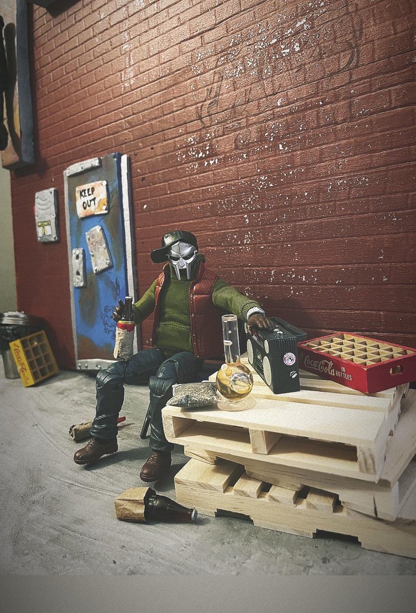 Crate808's tweet image. I-C-E cold, nice to be old…