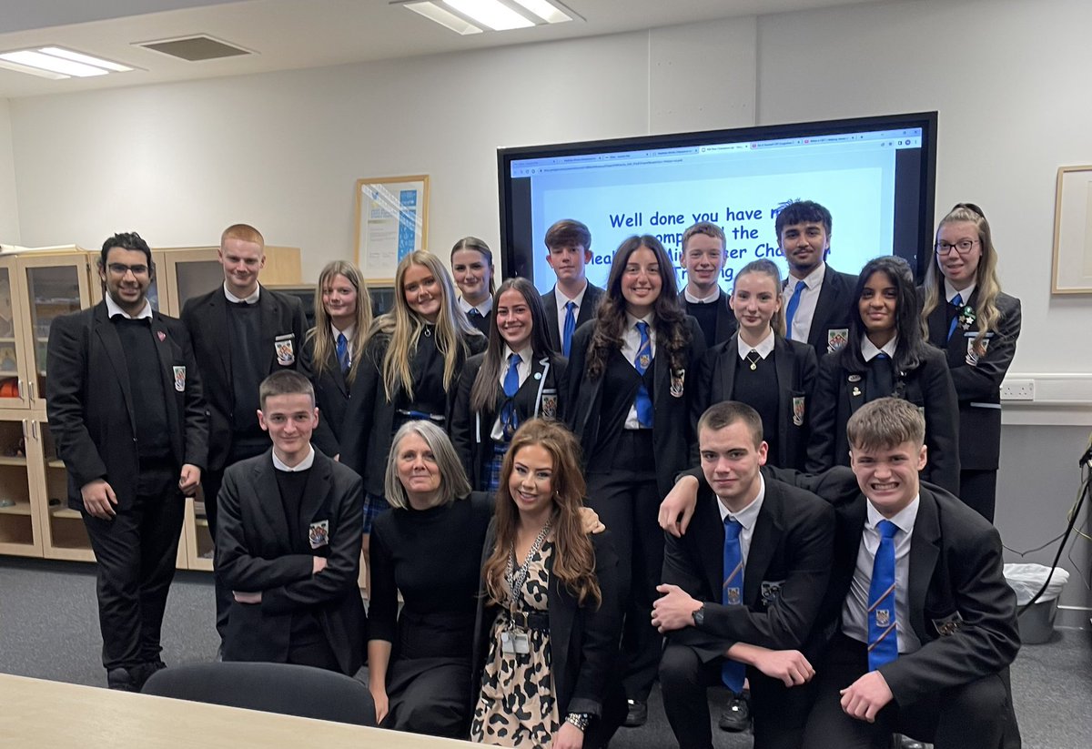 Well done to all our new Healthier Minds Peer Champions! What an incredible bunch of young people, we’ve had a super session today ❤️ #HMPCs #EastwoodHighERC #edutwitter