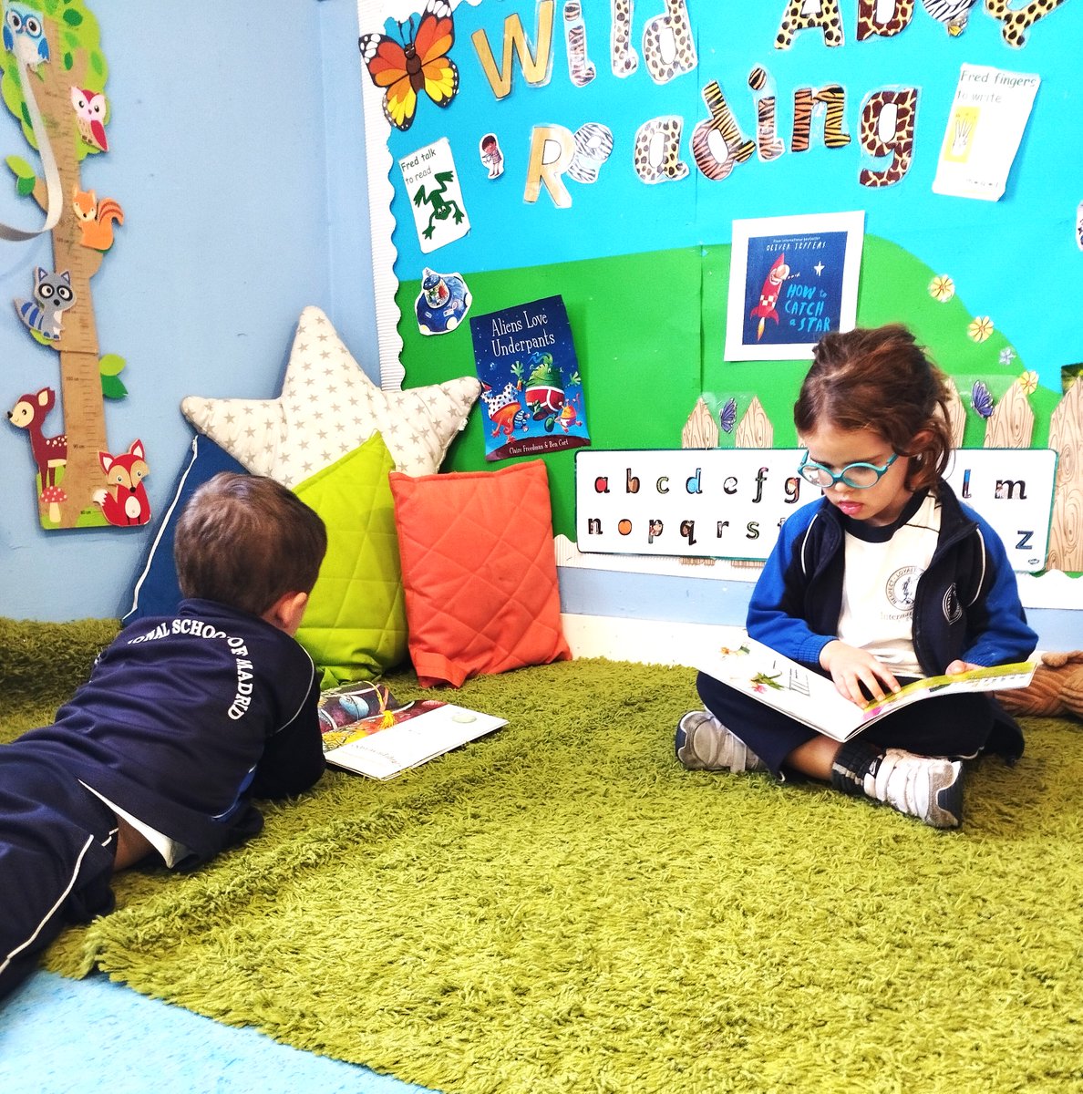 For Children's Mental Health Week the Reception class did some activities related to recognising and understanding their emotions.

They did some mindfulness colouring and read a book in the reading corner. #childrensmentalhealthweek #myvoicematters #internationalschoolmadrid