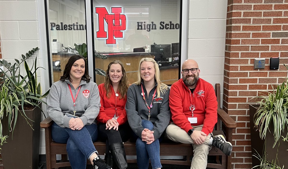 Happy National School Counseling Week. We have an incredible team at NPHS!! @SouthernHancock @llantrip @NPHS_Counseling @BurkNPHS @MooreNPJH @MitchanerNPHS @NewPalAsstSup #WeAreDragons