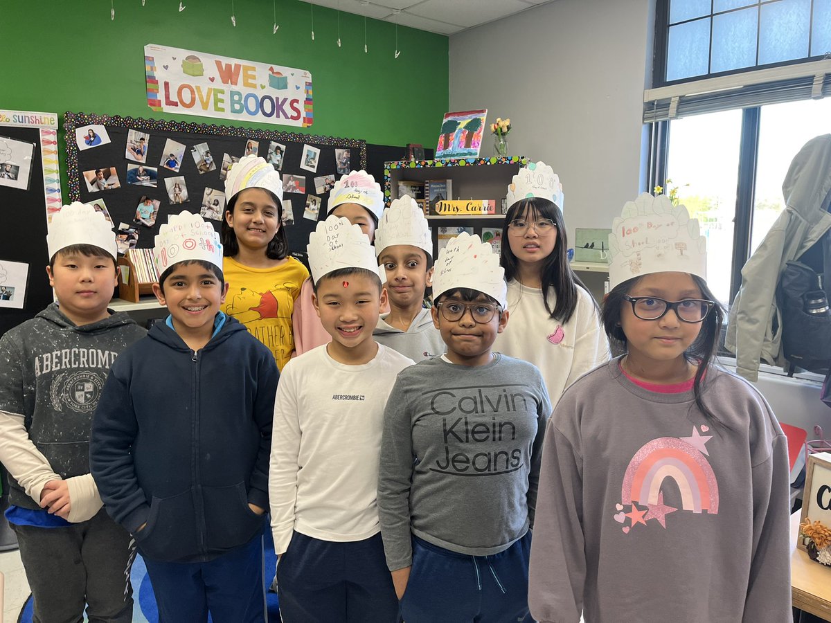 Room 43 students are 100 days smarter !