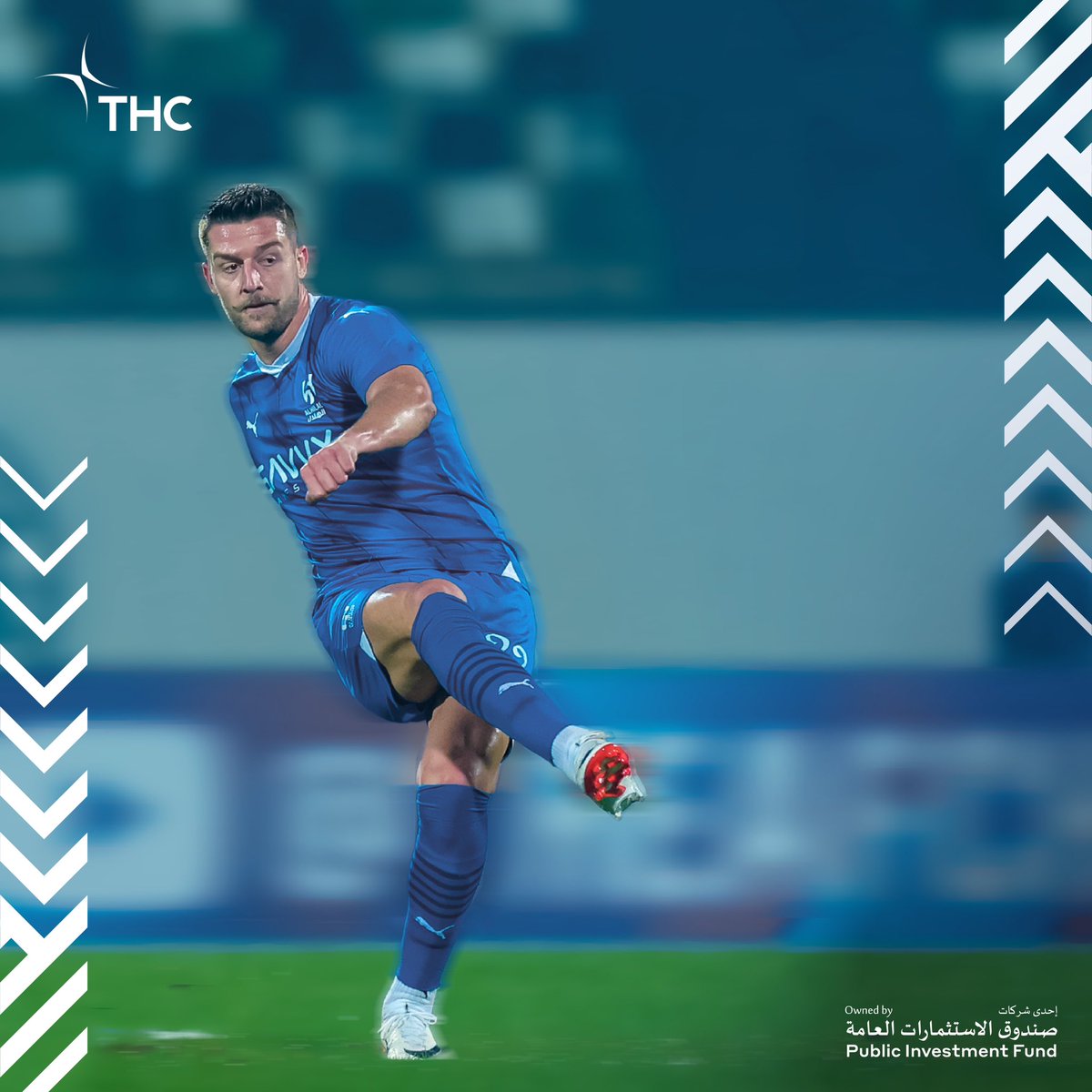 THC_KSA's tweet photo. عـادات #الزعيم يبدأ بالذهـب 🏆✨
ألـف مبـروك لـجمهور الهلال أول بطـولات المملـكة أريـنا 

#الهلال_النصر 
#كأس_موسم_الرياض https://t.co/InStKM6wEu