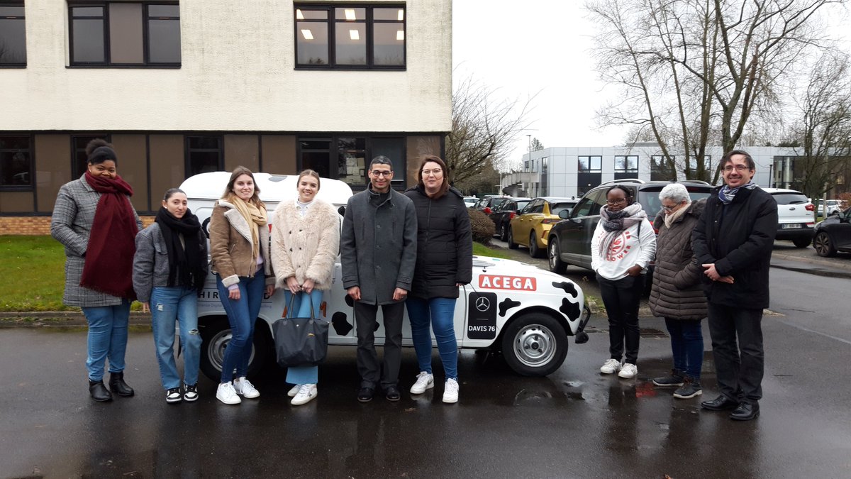 BOE_jean_marc's tweet photo. C'était aujourd'hui top départ pour l'équipage Rien belles en 4L au cabinet ACEGA !🚗💨
#attractivité #raidhumanitaire
#Gretanormandie @CROnormandie @crcc_normandie https://t.co/mOMslUa2cm