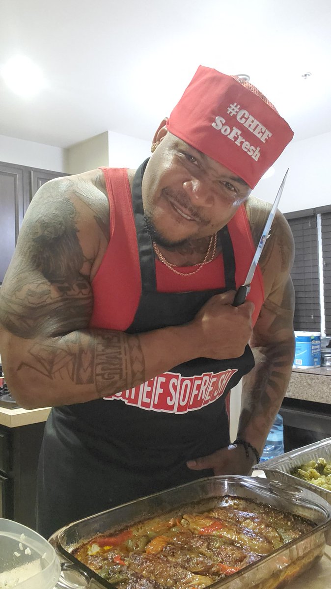 Ron51416700's tweet photo. Waddup Twit Fam
Your boy was at it again lastnight y'all.
MENU:
Skin Off The Bone Smothered Turkey Wings with ofcourse my Lemon Broccoli and Jasmine Rice.
I tell yall your boy getting right.
#CHEFSoFresh π§πΏβπ³ https://t.co/nNZmDlEUnL