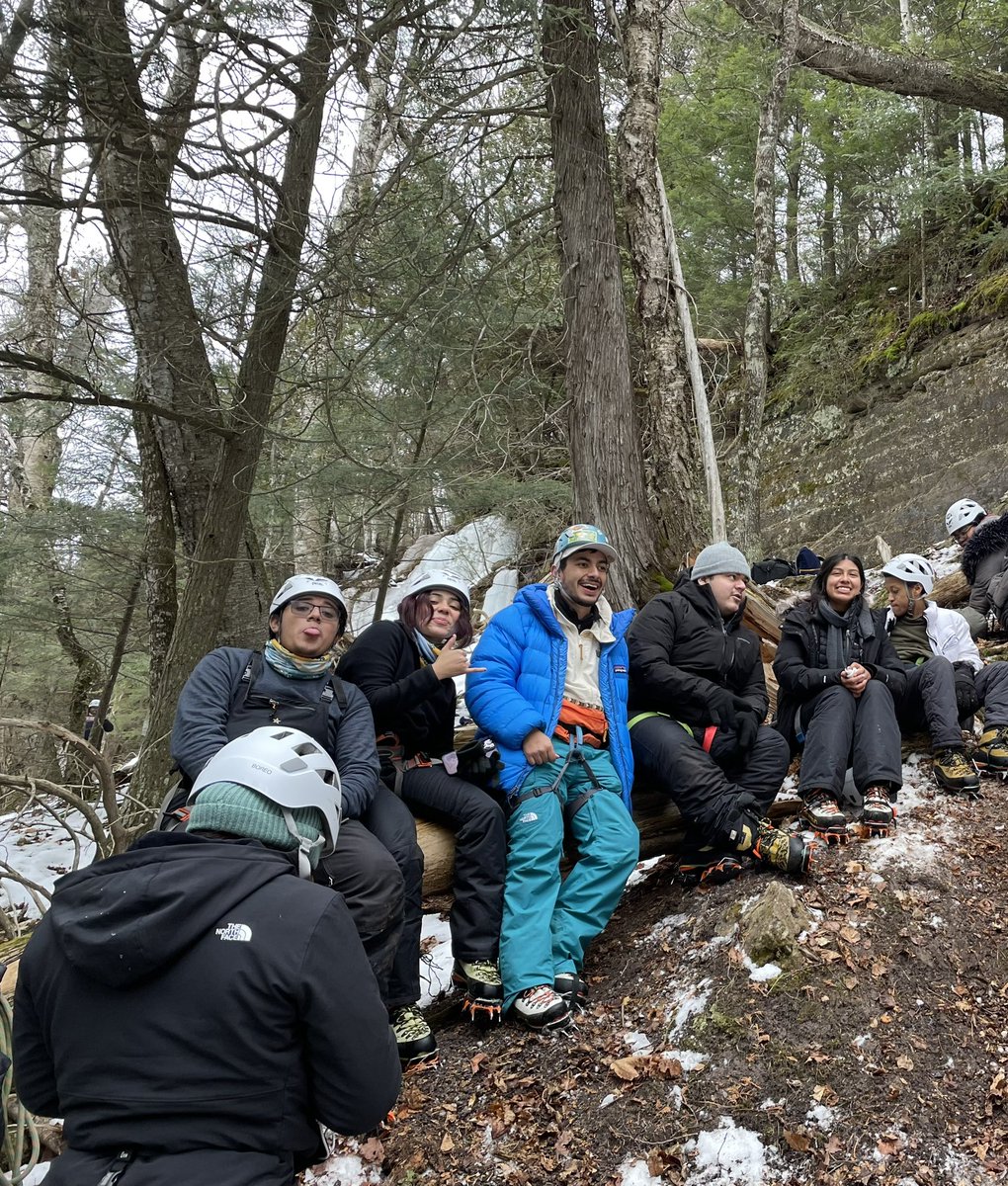 OutdoorsDetroit's tweet photo. Another adventure on Big Red with @theBOATbus and Detroit Area teens to visit forests, waters, and ice walls of the UP! Great visits with @NorthernMichU @DownWindSports Great partners made it happen @DetroitParksRec #FSUrbanConnections https://t.co/zRvBzjHSKI