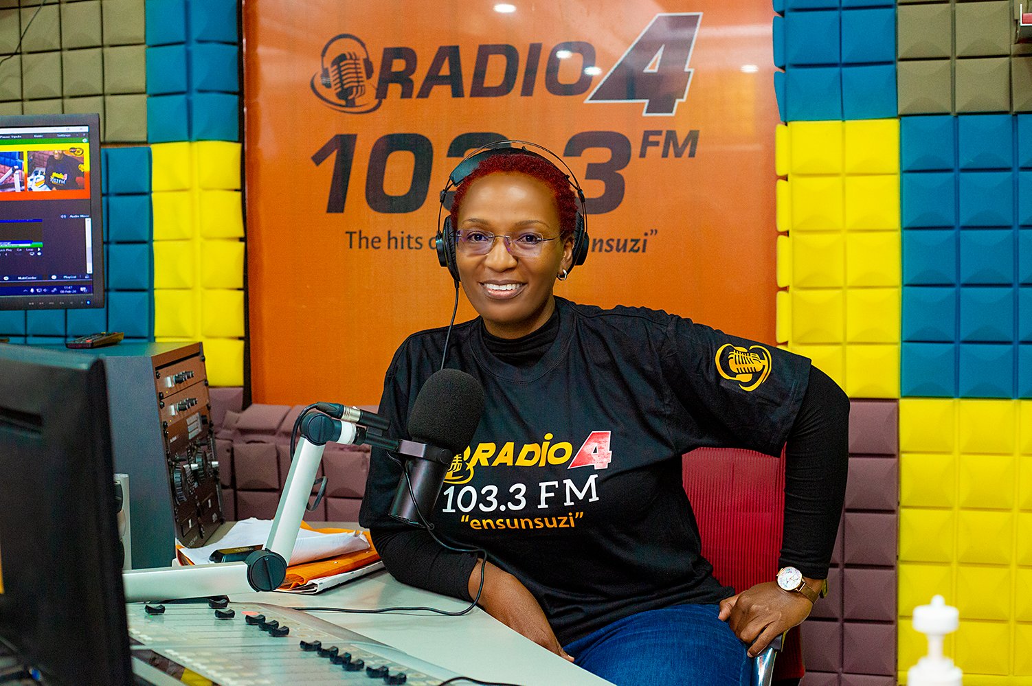 103.3 discount fm radio