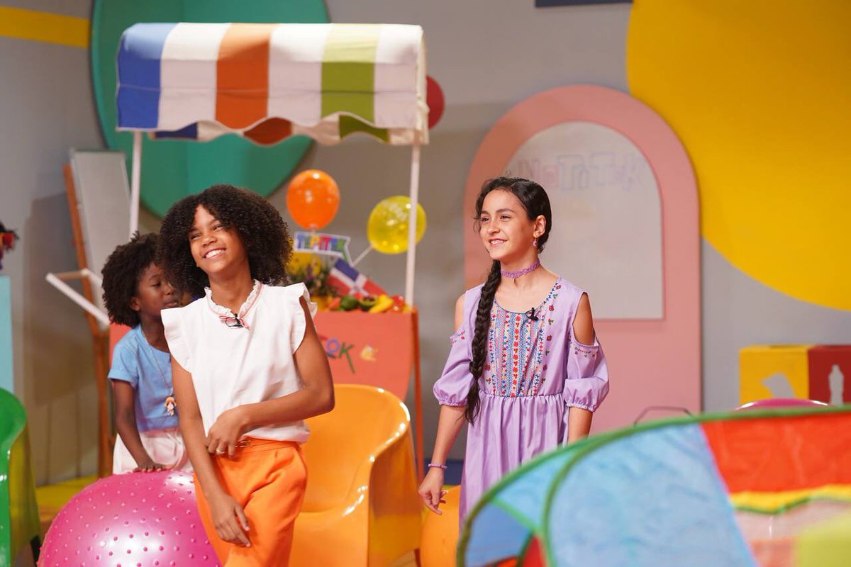 topitoktv's tweet photo. ¿Te estás divirtiendo? Aún tendemos más contenido divertido para ti. 🤩

@rtvd.4 📺

#Topitok #Topitokers #TopitokTV #RTVD #RTVD4 #LaCajaOficialDelHogar #LaCajaDeValores https://t.co/HsyNzgEEqX