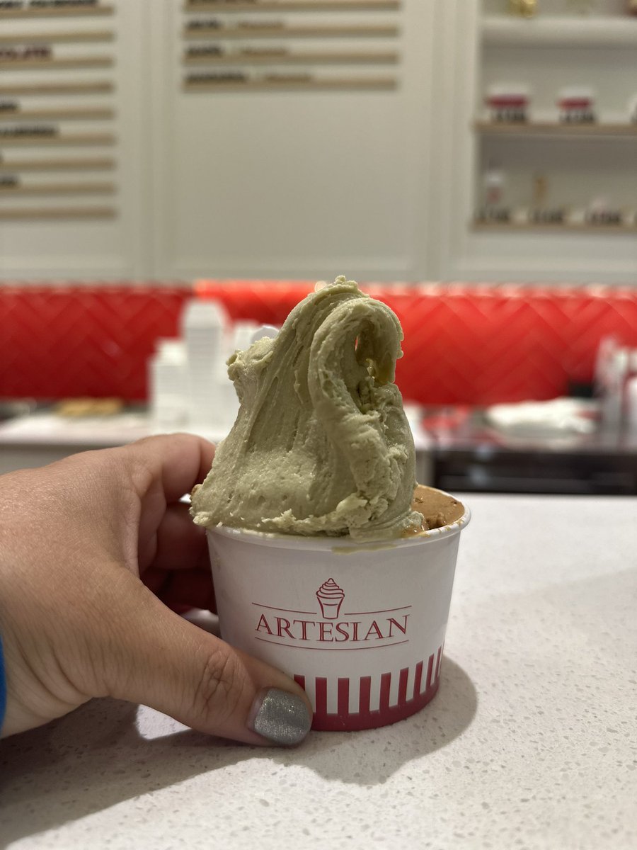 lutitravelguide's tweet photo. Bueno, el datazo del día: lugares para cenar, almorzar, tomar algo con el descuento Cuenta DNI miercoles y jueves 30% en La Plata ~ reintegro $3000 por semana.

Aquí mi selección. Abro hilo 💛 https://t.co/93Us22hjhu