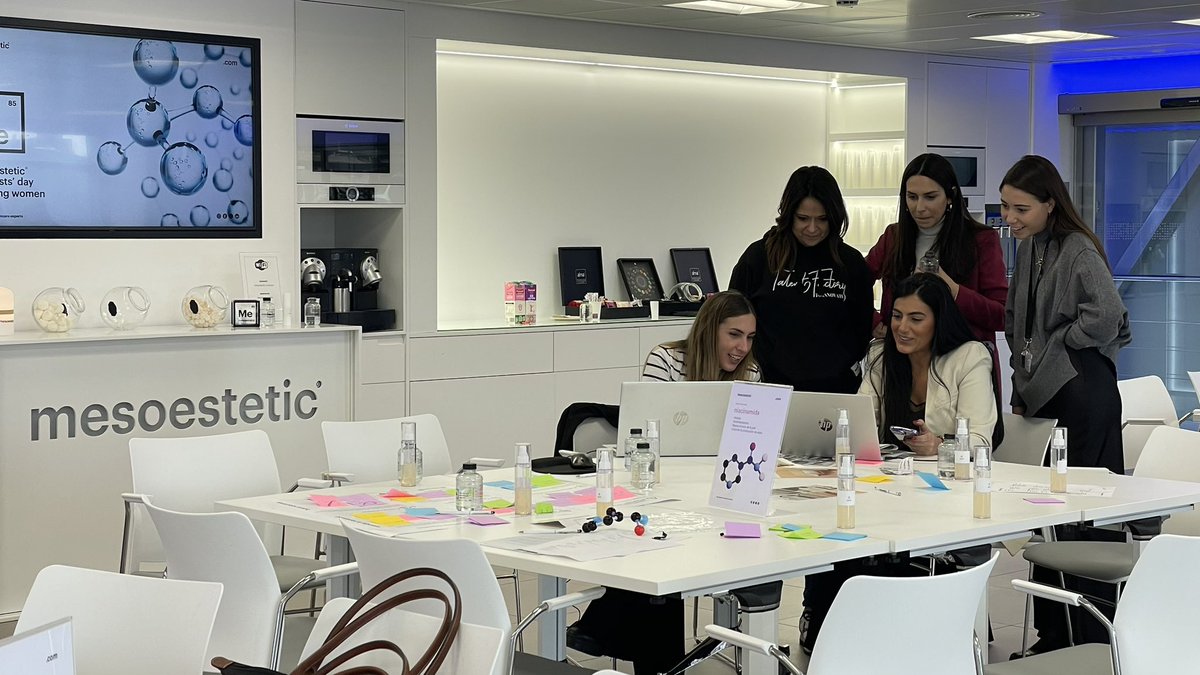TFtalentfactory's tweet photo. Es importante que las jóvenes conozcan referentes para que se decidan a elegir carreras #STEM Y hoy es un buen día para mostrarlas en  #StemMesoestetic con 101 jóvenes con #Talento de #Viladecans @ViladecansTweet @mesoestetic_ES https://t.co/5S4MEr3681