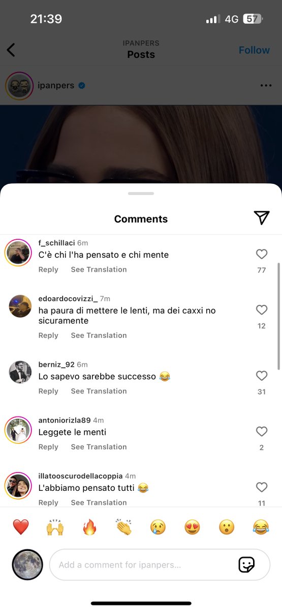 SALTAEVINEGAR's tweet photo. non possiamo neanche più metterci dei cazzo di occhiali da vista perché voi malati dovete sessualizzare anche l’aria che respiriamo. avete quasi 40 anni riprendetevi. non c’è un cazzo di niente da ridere, fa schifo. lasciateci in pace https://t.co/1Uzu7WGfi6