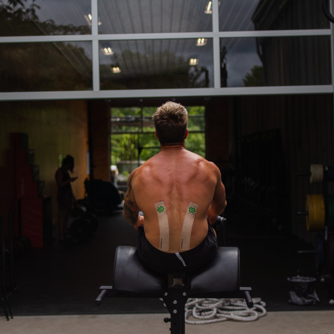 StaminaPro's tweet image. Train harder AND smarter with STAMINAPRO.🔋
💡PRO TIP: Patching up 1 day prior to strenuous activity AND 2-3 days after can help you get ahead of the inflammation and compound the effectiveness of your patches.
#STAMINAPRO #patchedup #gym #fitness #backworkout #backpainrelief