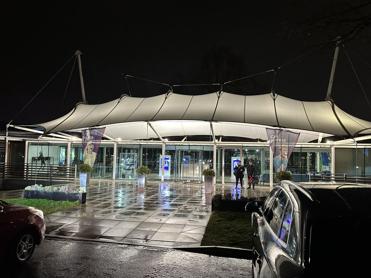 Sam Richardson tweet media