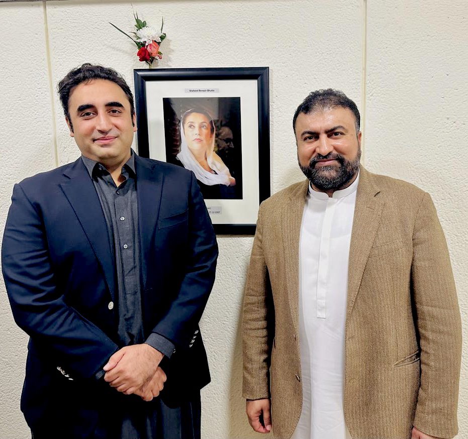BugtiMediaTeam's tweet photo. پی بی 10 ڈیرہ بگٹی  

پی پی پی کے سرفراز بگٹی 41300 ووٹ لیکر کامیاب 

جی ڈبیلو پی کے گہرام بگٹی 16ہزار ووٹ لیکر دوسرے نمبر پر رہے
#GeneralElectionN0W #ElectionResult https://t.co/2kxTSdFEii