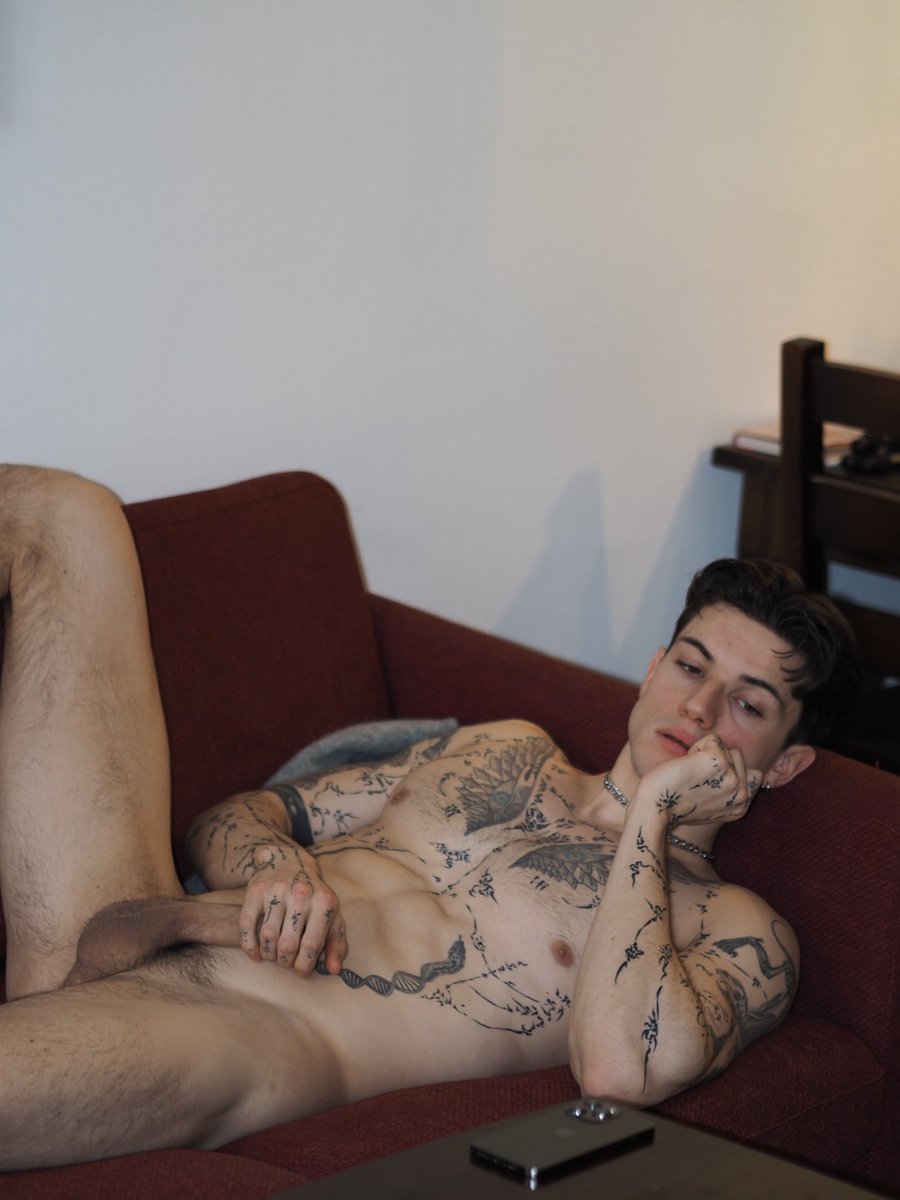 Toxic-717 (@toxic_717_) on Twitter photo 