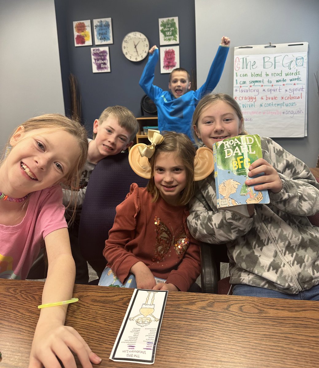 MrsPamelaDixon's tweet photo. Best 1/2 hour of my day was reading with these third graders during What I Need (W.I.N) Time!We seriously got a laugh out of chapter 10- if you know, you know!!! ๐คญ๐ซฃ๐คฃ
Implementing the #ScienceOfReading takes us all!
#lifeofanelementaryprincipal #proudprincipal #frobscottle https://t.co/RDNtkrEm1S