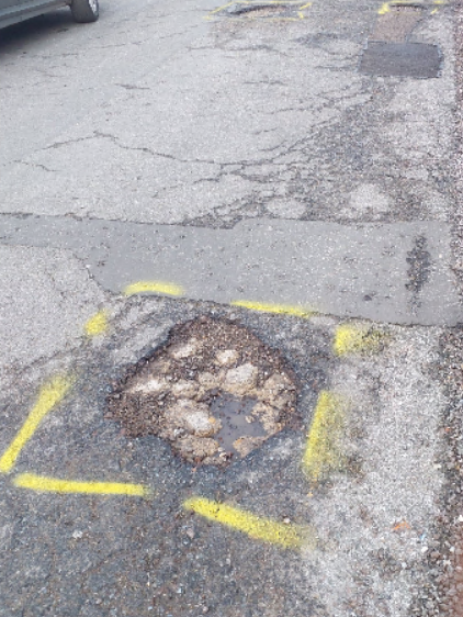 Suff_highways's tweet photo. Pothole repairs were completed at the following locations yesterday using the Dragon Patcher.
Grove Ln, #Stanton
Church Rd, #Tostock
Woolpit Rd, & Rising Sun Hill, #Rattlesden
Upthorpe Rd, #Stanton
Rattlesden Rd, #Gedding
The Heath, #Woolpit
Cadogan Rd, Oliver Rd #BuryStEdmunds https://t.co/ELWTWCjB1A