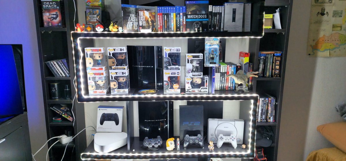 UltimaGamingFr's tweet photo. #UltimaGamingFrance #PS5
Voici quelques nouvelles photos de notre collection une partie et cependant non présente il s'agit de la partie Playstation 3 mise ailleurs .
Quand pensez vous ?
#CollectionGame #ModernGames #RetroGames #ColletibleCollection #PlayStation https://t.co/sqTy0b67FI