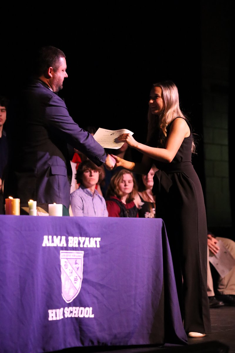 almabryanths's tweet photo. Celebrating academic excellence and civic engagement at Alma Bryant's Rho Kappa inductions today! Congrats to all the new inductees on this well-deserved honor!
@dsprinkmcpss @RhoKappaNCSS @MobilePublicSch https://t.co/0ExERP9dQY