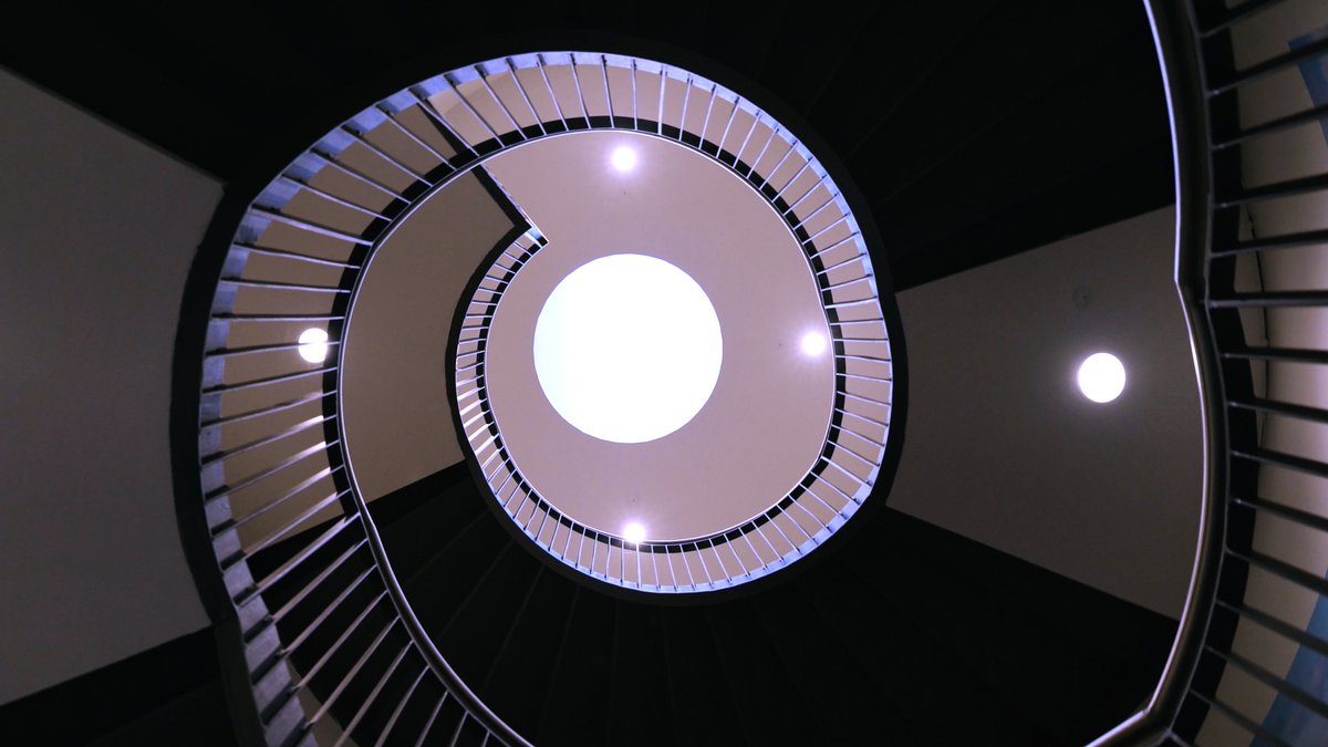 📣WE'RE HIRING!📣

The #LyellCentre is recruiting for a number of Bicentennial Leaders to enhance the centre's vibrant, multidisciplinary research culture.

Find out more in our recruitment brochure:
indd.adobe.com/view/e1c617f6-…

⏳Closes 22 March

#HEJobs #research <a href="/HeriotWattUni/">Heriot-Watt University</a>