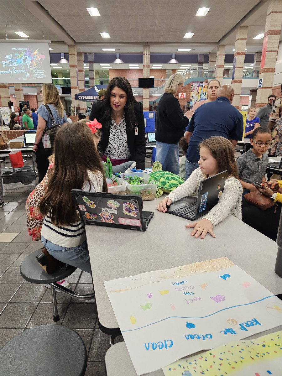 Julie Gassaway (@jkgassaway) on Twitter photo We had a great night presenting at the horizon showcase! The girls did amazing on their project and with their presentation! <a href="/CFISDAndre/">Andre' Elementary</a> <a href="/andre2fucci/">Ms. Fucci</a> <a href="/Andre2Gassaway/">Julie Gassaway</a> We had a great night presenting at the horizon showcase! The girls did amazing on their project and with their presentation! <a href="/CFISDAndre/">Andre' Elementary</a> <a href="/andre2fucci/">Ms. Fucci</a> <a href="/Andre2Gassaway/">Julie Gassaway</a>