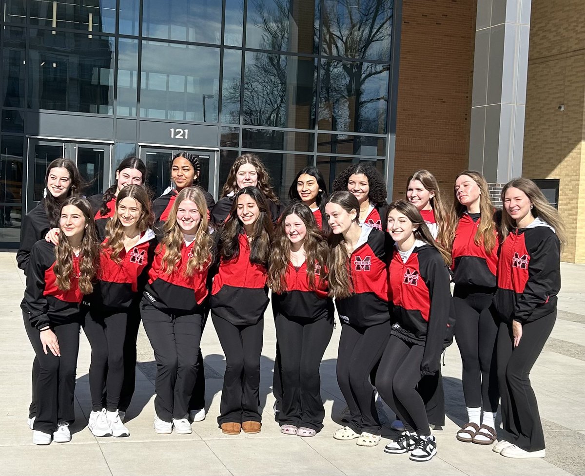 harkinsmeade's tweet photo. Meridian Cheer off to nationals! Go Mustang cheer!!! @FCCPS @MeridianMstangs https://t.co/jTHoRB0OwL