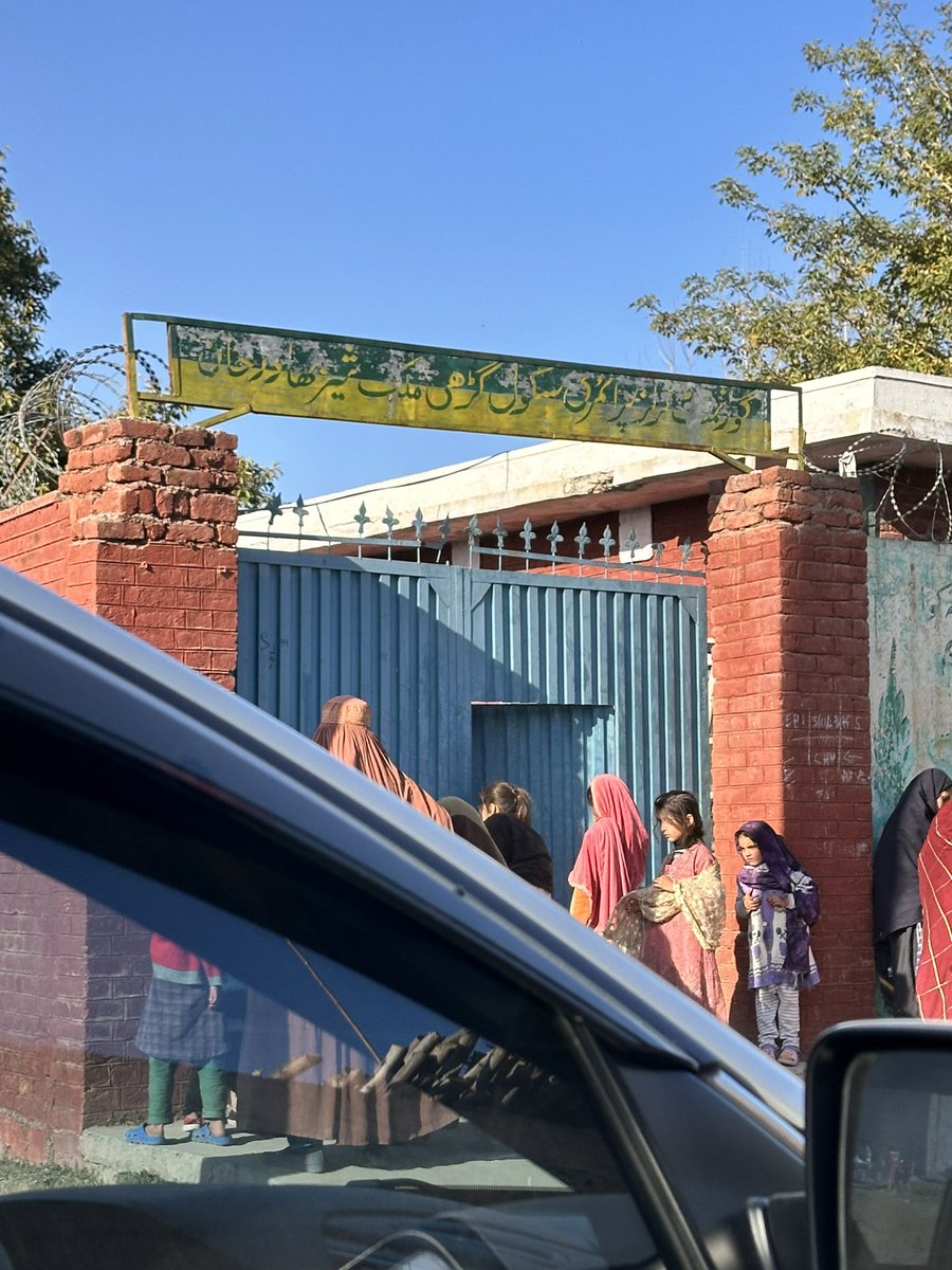 DocKhanTahir's tweet photo. Casted 38 Votes of the family in 5 different PStations — 
Khan sb, hum ne Haq ada kr diya he, Allah de sta aw zmong madagar shi 🤲🏽  

@ImranKhanPTI @ShandanaGulzar @sherafzalmarwat https://t.co/7ZZhDiQjvr