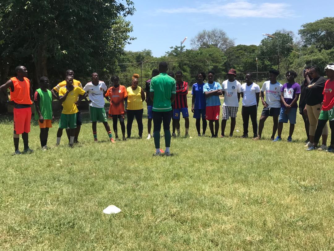 🌍 It's HIV Testing Week! Our team is in Livingstone, ZM, for coach training alongside Play & Prevent project partners @PIF_Zambia. Enhancing skills in HIV testing, knowledge, relationships, gender & more. Your health matters—get tested & treated for HIV! ❤️ #HIVTestingWeek