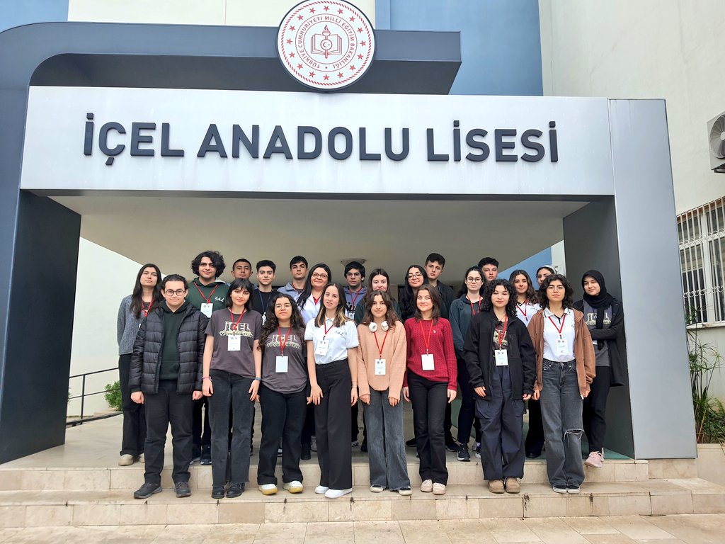 btosmur's tweet photo. YÜRÜTÜCÜSÜ OLDUĞUM TÜBİTAK 4006 PROJE SERGİSİNİ TAMAMLAMIŞ OLMANIN RAHATLIĞI İLE HERKESE TEŞEKKÜRLER https://t.co/YaevFxK9Ov