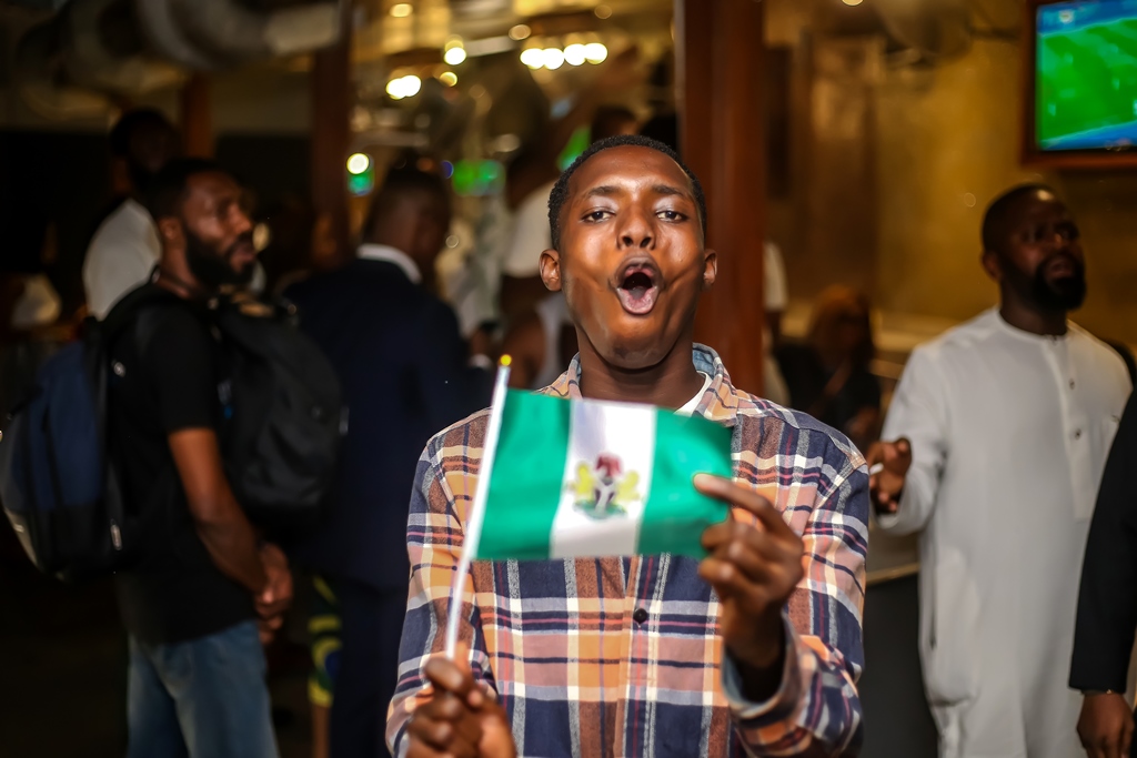 TravelstartNG's tweet photo. Who dey check am!!๐
Our watch party was a blast, and every picture here speaks volumes of laughter, fun, and unity,
We celebrated, we cheered, and we won!โฝ๐
If you weren't there, Yes you missed out on the victory vibes! see photos๐
#Travelstart #WatchPartyRecap #AFCON2024 https://t.co/qcijxWWSWT