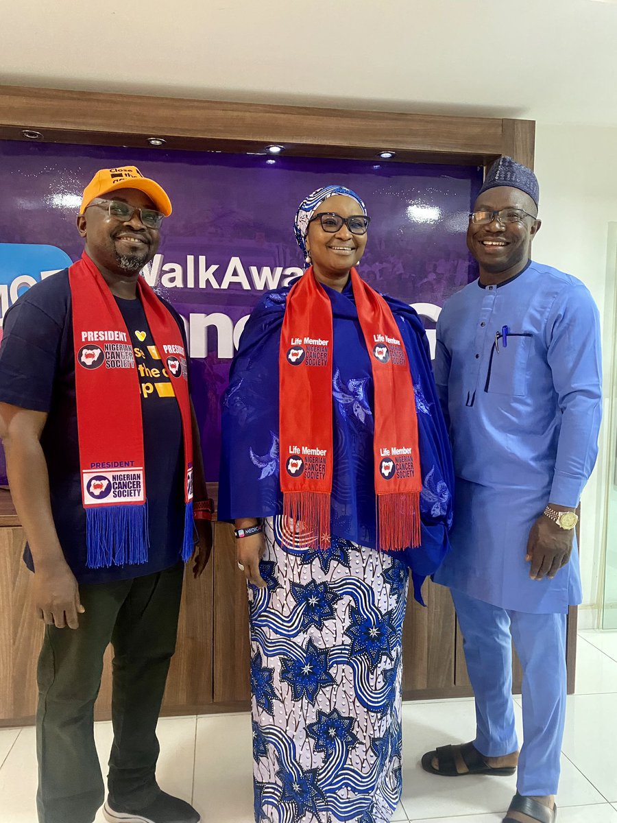 MedicaidcfP's tweet photo. A heartfelt congratulations to our inspiring CEO, Dr. Zainab Shinkafi Bagudu, on receiving a prestigious Life Membership from the Nigerian Cancer Society @NigCancer_NCS ! 🏅 

Your unwavering dedication to the fight against cancer has made a lasting impact, and this honor is truly well-deserved. Your leadership continues to inspire us all. 

Here's to making strides in the battle against cancer! 🎗️ 

#Congratulations #LifeMembership #CancerAwareness #medicaidcancerfoundation