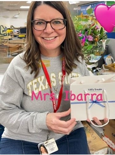 RedlandOaksES's tweet image. Happy Counselors&apos; Week to @RedlandOaksES awesome counselor Ms. Ibarra.  We Love You!!! 🦝♥️ #neisd @NEISD